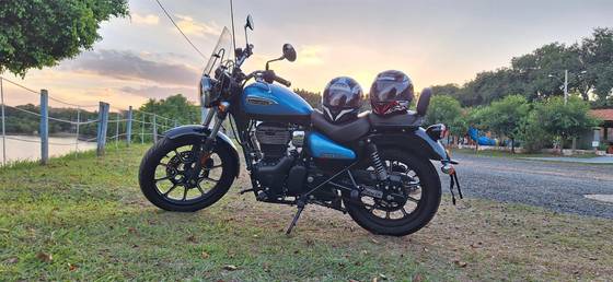 ROYAL ENFIELD METEOR 350 SUPERNOVA 